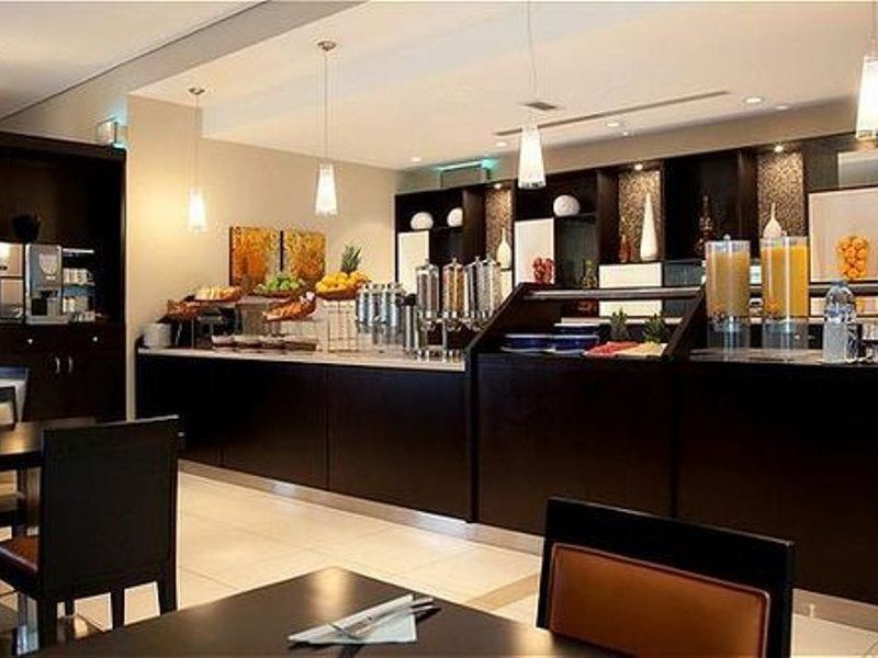 Holiday Inn Express Dubai Jumeirah, An Ihg Hotel Buitenkant foto