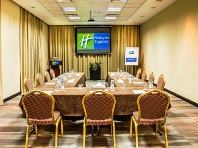 Holiday Inn Express Dubai Jumeirah, An Ihg Hotel Buitenkant foto